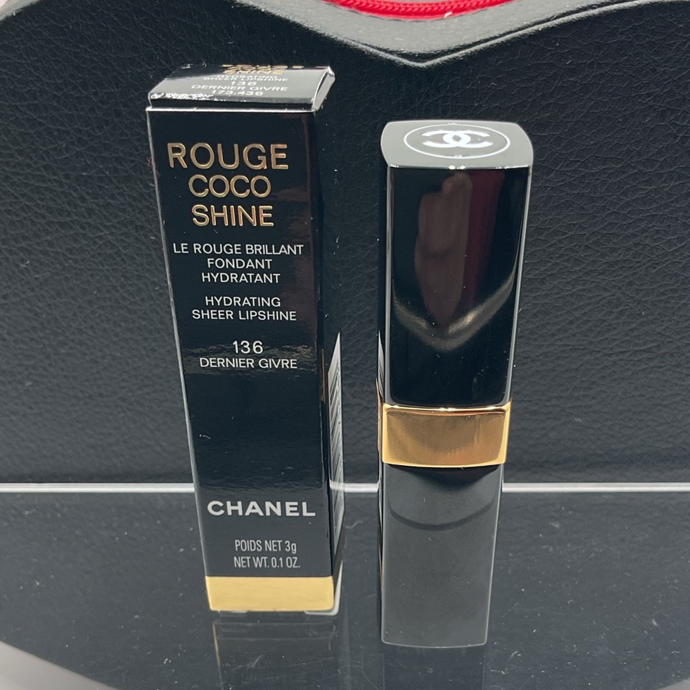 CHANEL Rouge Coco Shine Lipstick in 136 Dernier Givre - BNIB & Discontinued - Picture 3 of 10